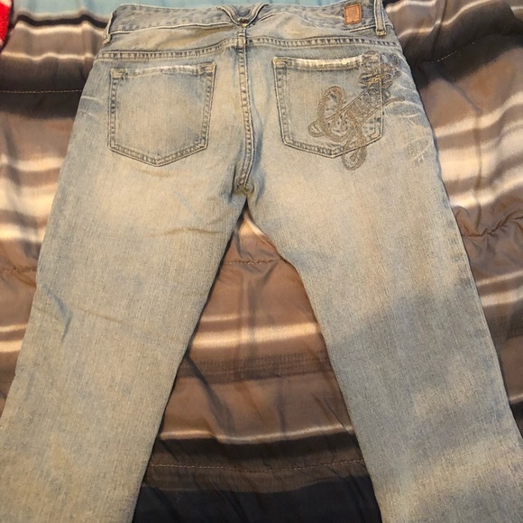 Guess capris - Picture 2 of 3